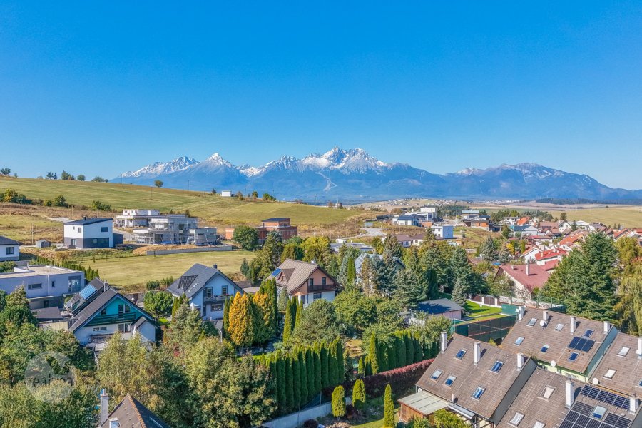 Na predaj zrekonštruovaný 3 izbový byt s výhľadom na Tatry, Kežmarok - sídlisko Juh