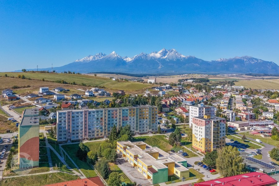 Na predaj zrekonštruovaný 3 izbový byt s výhľadom na Tatry, Kežmarok - sídlisko Juh