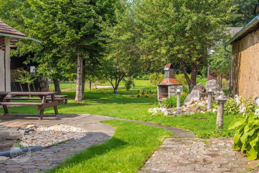 Na predaj rodinný dom s veľkou záhradou - Iliašovce pri Levoči