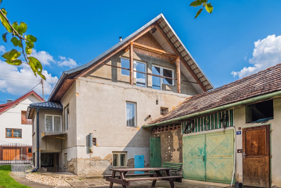 Na predaj rodinný dom s veľkou záhradou - Iliašovce pri Levoči