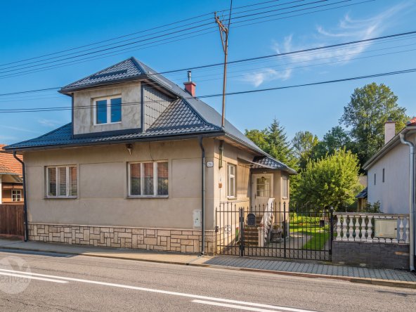 Na predaj rodinný dom s veľkou záhradou - Iliašovce pri Levoči