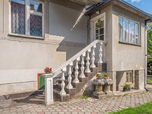Na predaj rodinný dom s veľkou záhradou - Iliašovce pri Levoči