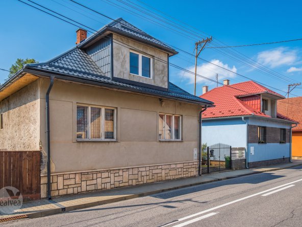 Na predaj rodinný dom s veľkou záhradou - Iliašovce pri Levoči