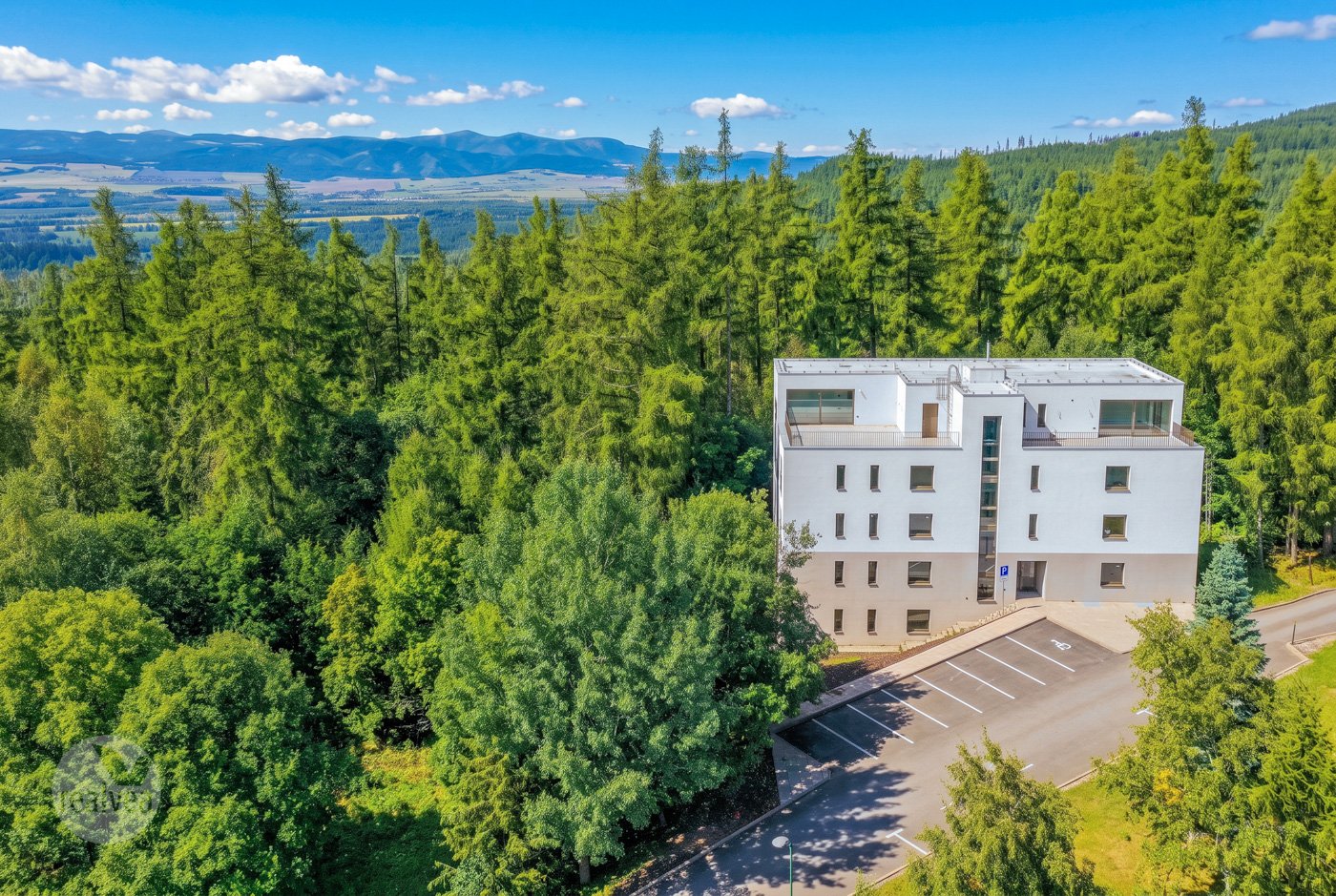Na predaj 2 a 3 izbové byty s wellness a výhľadom na Tatry v bytovom dome Borovica vo Vyšných Hágoch - Hagovia