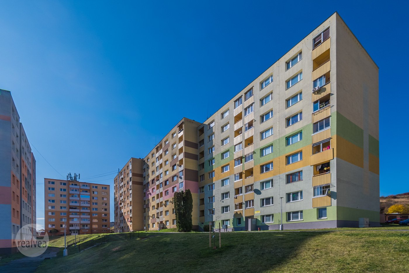 Na predaj 3 izbový byt s klimatizáciou na obľúbenom sídlisku v Levoči